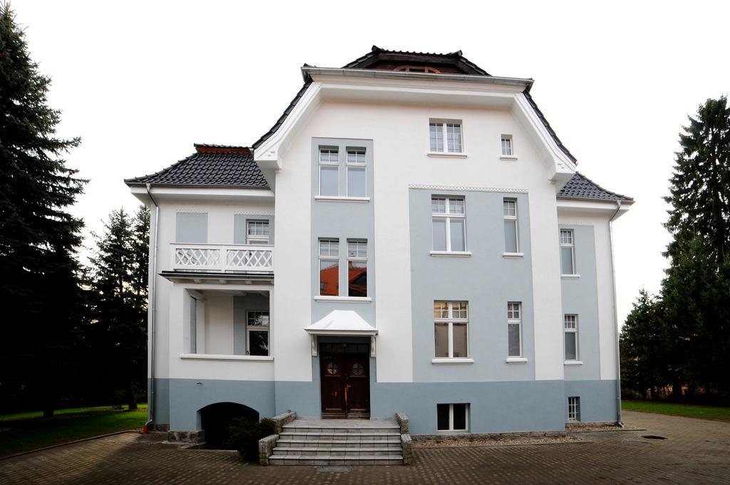 Villa Cervi Cieplice Jelenia Góra Exterior foto